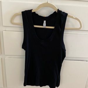 Never worn black z supply muscle tank